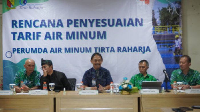 Konsultasi Publik Rencana Penyesuaian Tarif Air Minum Perumda Air Minum Tirta Raharja.